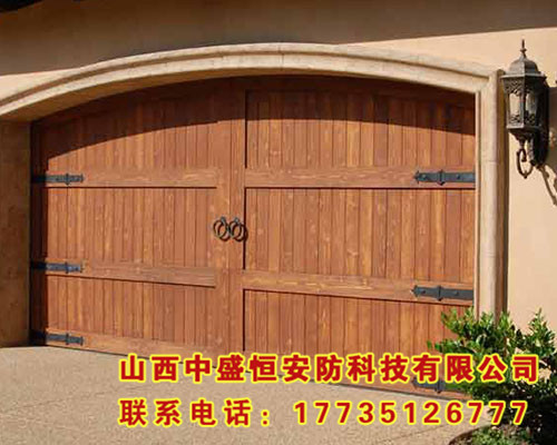 實(shí)木車庫(kù)門(mén)